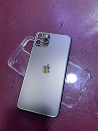 آيفون ١١ برو ماكس • ٢٥٦ • بطارية ١٠٠