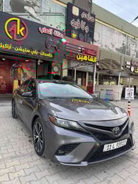 تيوتا كامري LE 2019 رقم بغداد تحويل مباشر باسمي عداد المسافه : 98 الف ...