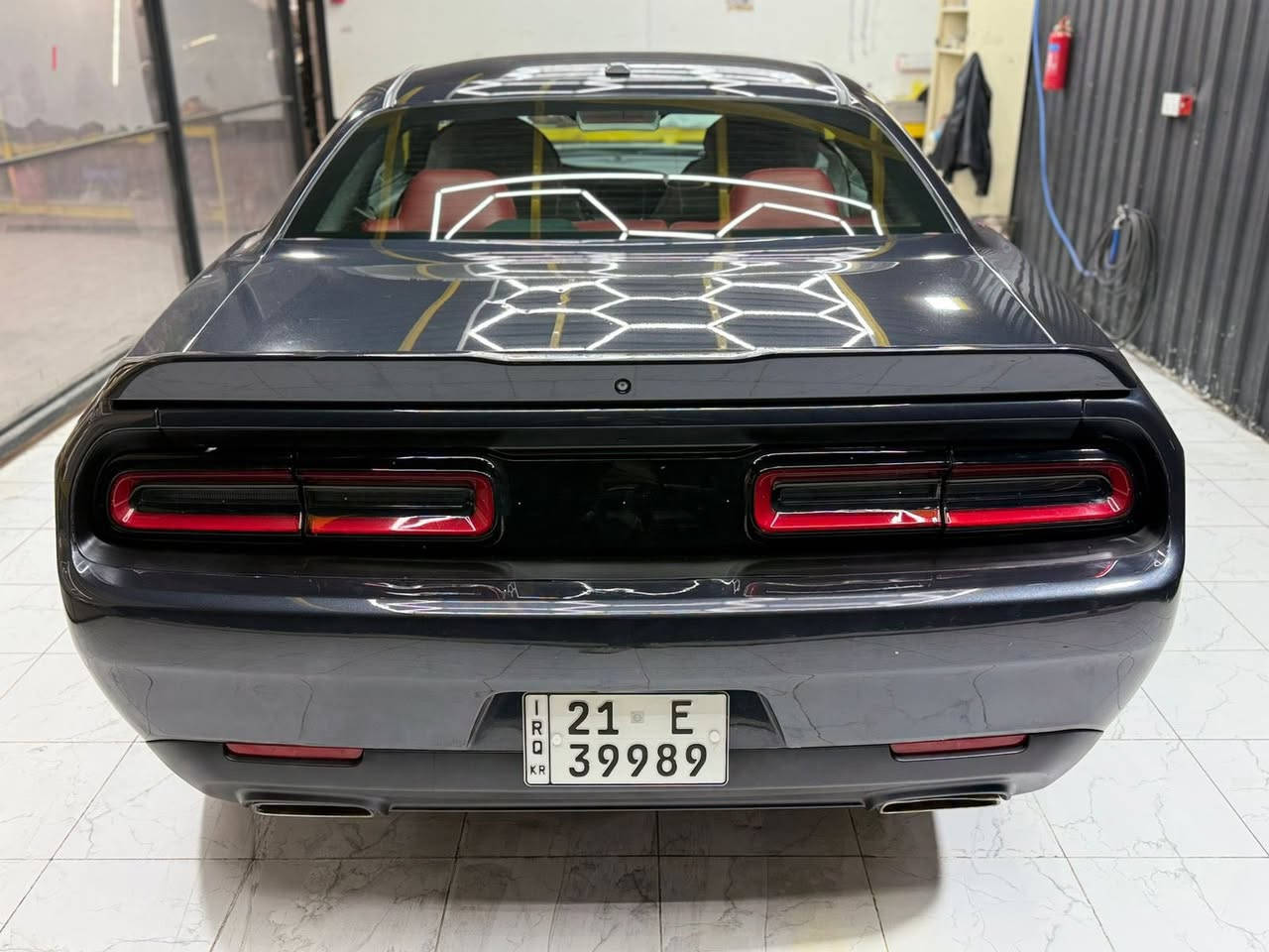 السلام عليكم
دودج تشالنجر 2019 
بيها ٤ قطع صبغ نظيفة خير من الله 
احلى من الصور بهواية مكينه 3600
مكفولة من الشواصي وايرباك دركة ودشبول مكفول 
السعر ١٦٧بيها مجال بسيط 
هاتف ***********
