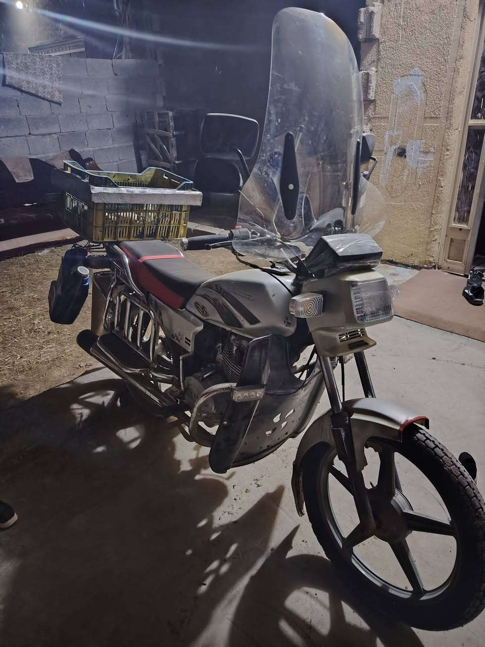 سلام عليكم دراجه فيومه نضيفه سعر 400 عنوان كربلاء براهيمه رقم ***********
