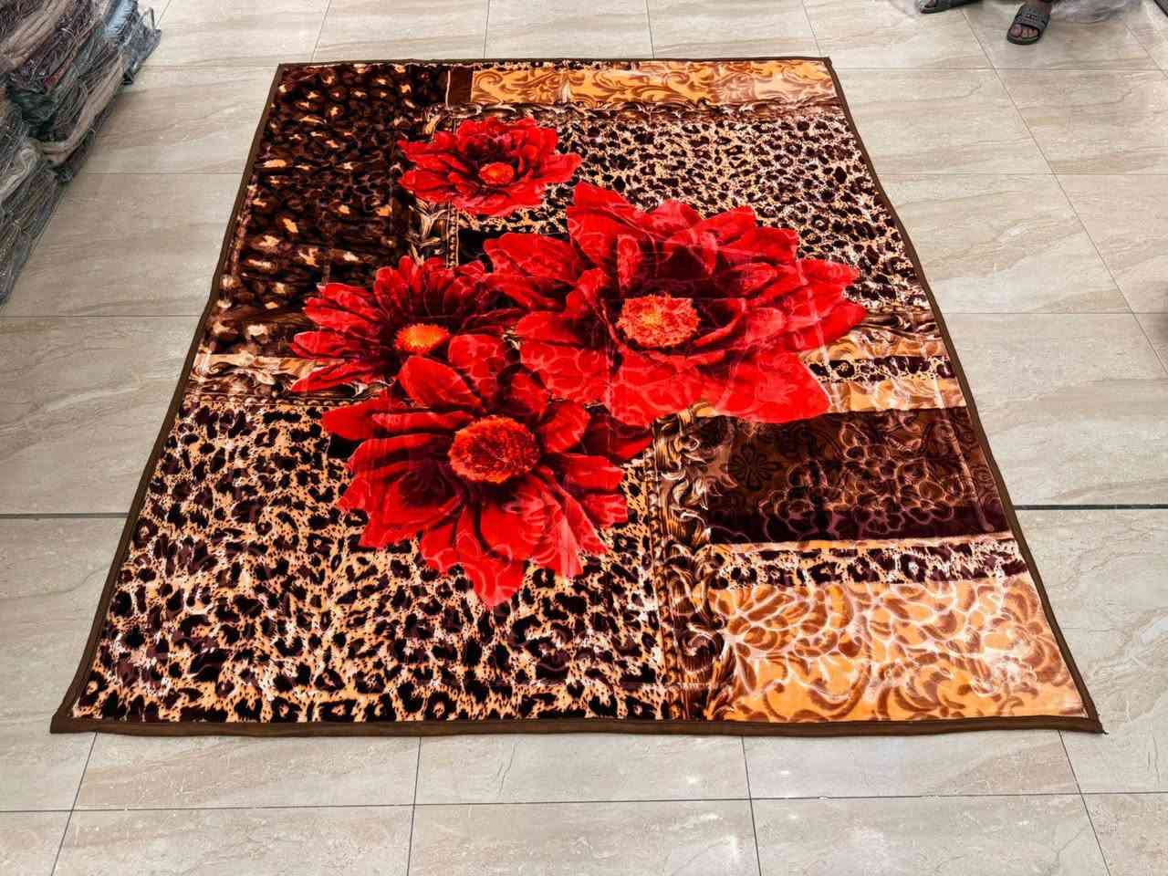 بطانيات للبيع الوزن 7 كيلو حفر ليزري التوصيل داخل ناحية الشورة للستفسار رقم الهاتف ***********وتساب بي رقم
