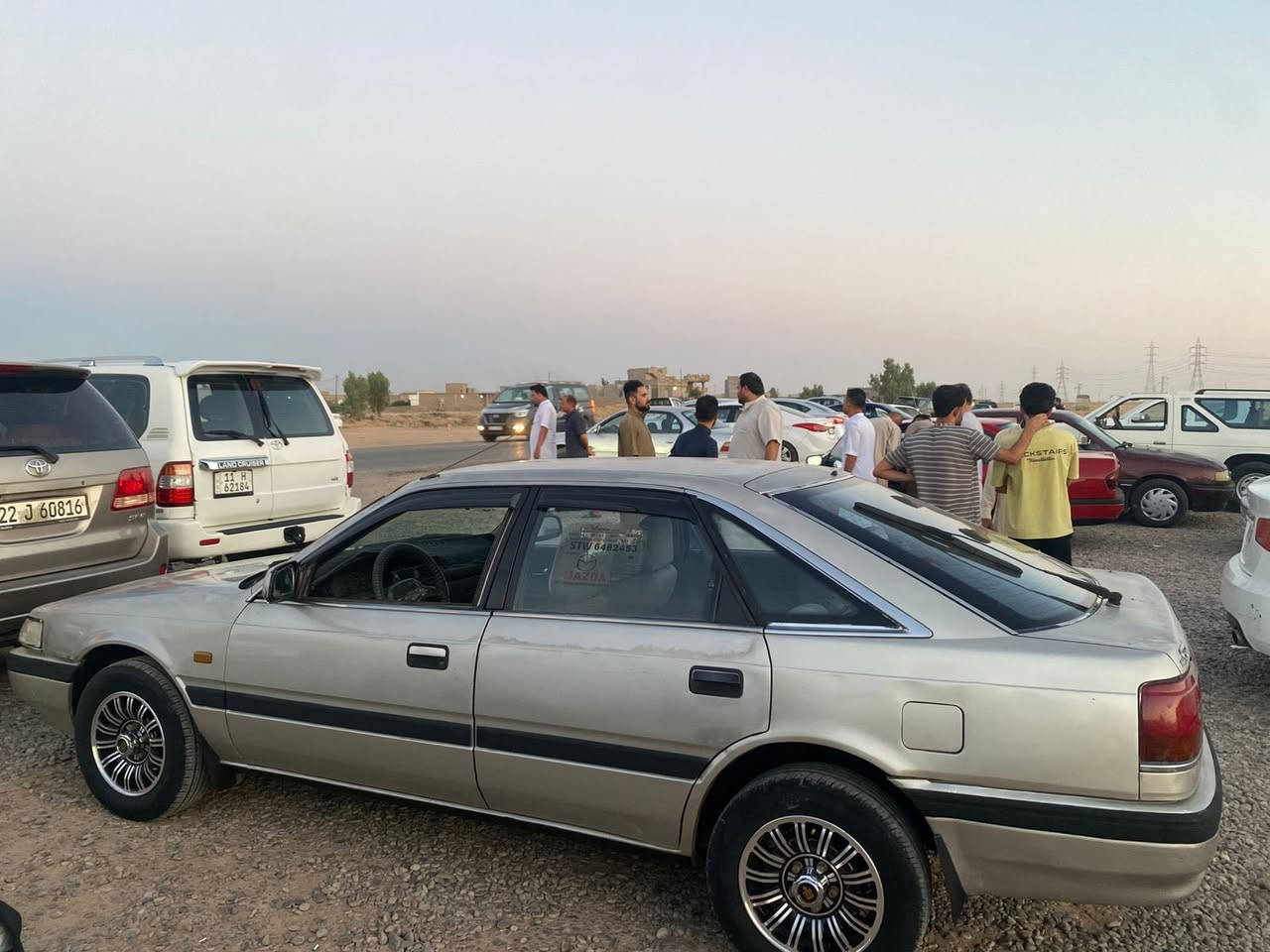 السلام عليكم سياره مازده 626 محرك 8 بخ المرغوب رقم نينوى الماني شرط التحويل صبغ مكانين فقط  صدر تايرات كلو نضيف سعر 32  وبيها مجال
اتصال ***********
