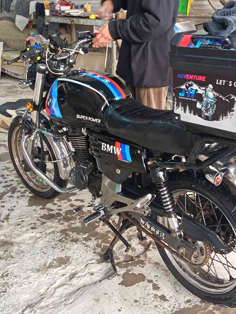 دايون لايتي 2022 محرك 200 الدراجة نضيفة شوفت عينكم ما مفتوحة تروح تفحص عد أي  مصلح مرقم كربلة
السعر 2250  أو مراوس شعندك دزلي خاص
***********
عنواني كربلة
