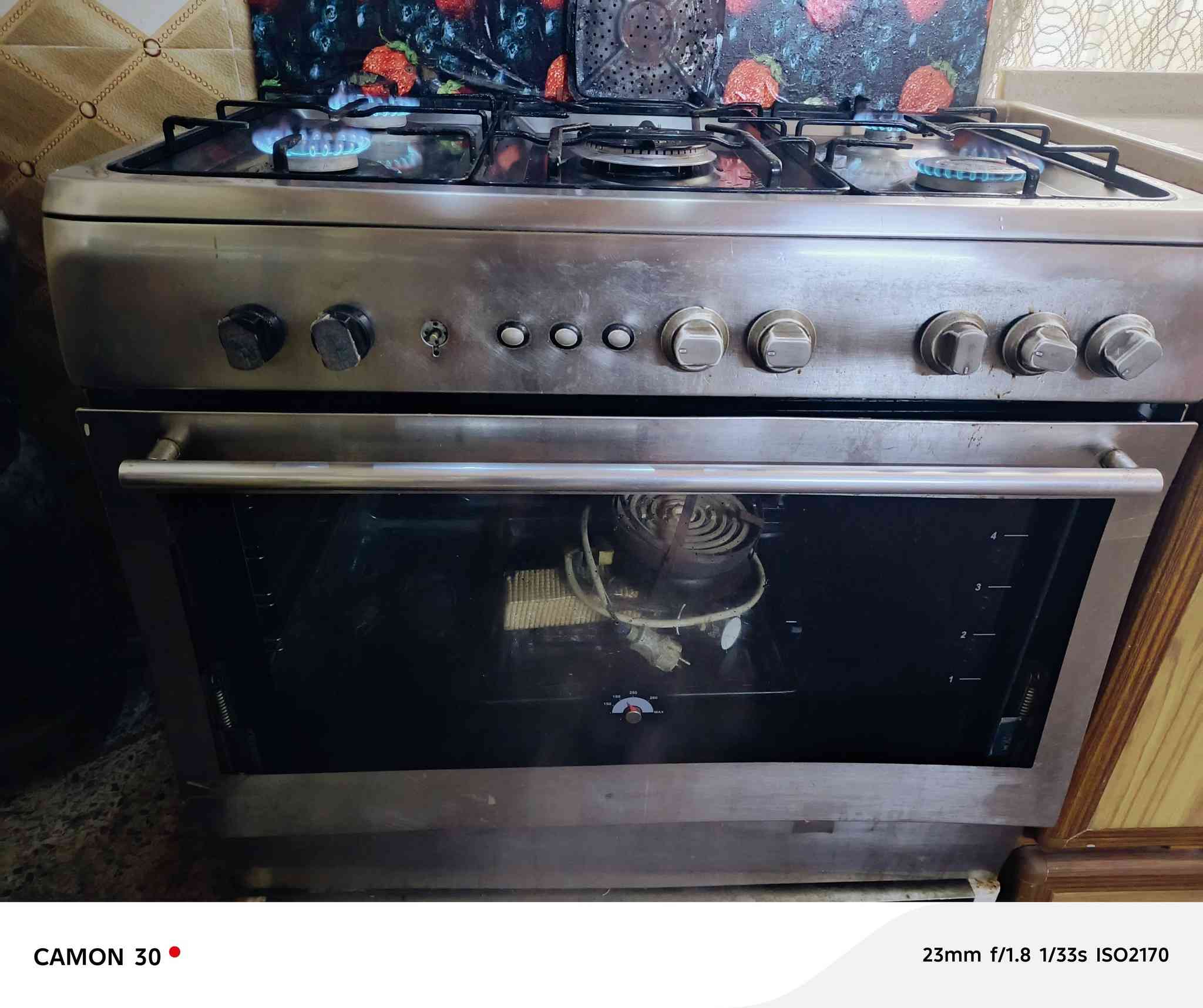 طباخ للبيع السعر 125 الف وبي مجال
الضرر الجام الفرن الخارجي مكسور لاكن شغال العنوان الموصل جانب الايمن وادي حجر

الرقم : ***********
