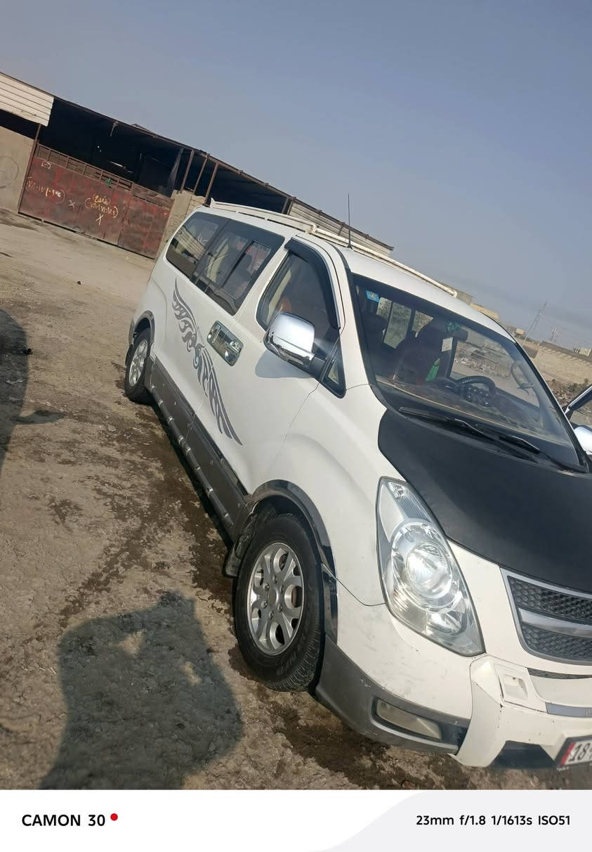 للبيع ستاركس ٢٠٠٨ مفتوح توني محورها مسكر سياره  جهاز موازنه صدر جديد سياره كبل للشغل رقم بابل انكليزي سنويه ل٣٠ بيها صبغات بل جمالغ الخلفي وباب سلايت مكان بابل القاسم سعرها ١٤٥ و بيها مجال حك الجيه سياره مال جناي الاتصال على الرقم ***********
