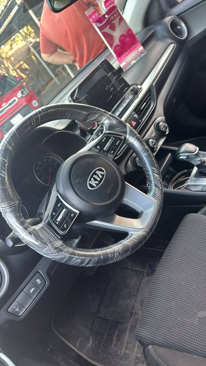 لسلام عليكم سياره فورتي وارد امريكي موديل 2021 رقم اربيل بأسمي تحويل ثاني يوم سعرها 140 وبيها مجال لشراي عنواني بابل ابي غرق رقم الهاتف ***********
