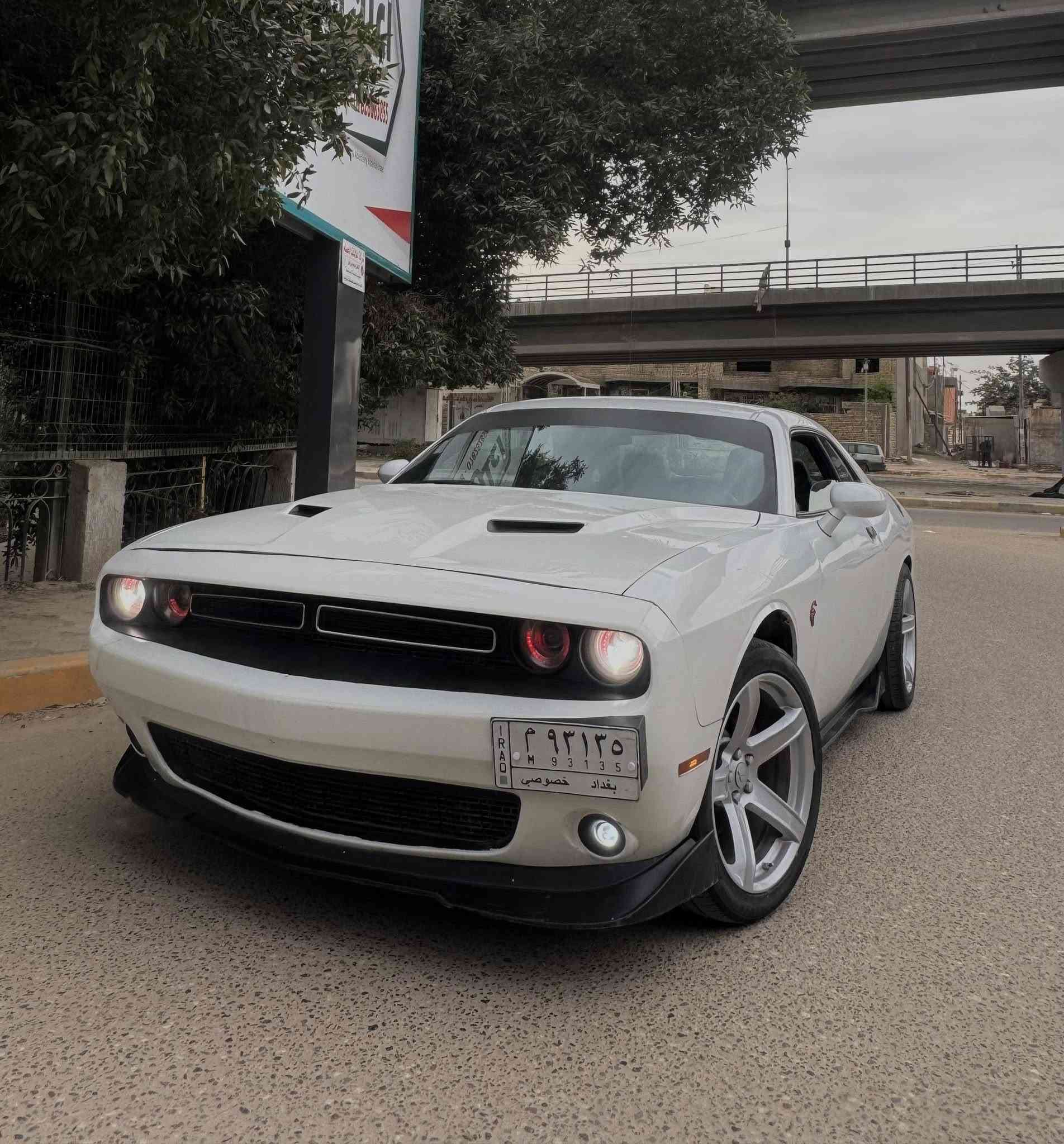 من رخصه الادمن المحترم❤️
للبيع دوج جالنجر موديل ٢٠١٨

رقم بغداد مشروع طني تحويل ثاني يوم

محرك ٣٦٠٠

كير محرك كفاااله شرط برغي ممفتوح بيهن

حداديه اماميه خلفيه جديده وكلش ناعمه

السياره ماشيه ١٠٠ ميل

تبريد ثللج

السياره فوول مواصفات عده لفتحه فقط

تشغيل عن بعد

كشنات جلد تدفى تبريد

وغرفتها كلش نضيفه نضافه ١٠٠ بل١٠٠

سستم صوت سماعت الباين

شاشه كبيره تدعم كار بلي

حساسات خلفيه

ستيرن كهرباء

ويل نجمه اصلي وشادلها تخم تاير جديد

شادلها زنون ب٣٠٠ دولار شرط لايتها بليل نهار

السياره حادثها جانبي جاملغ وباب صدر وبيها  رش بجهت سايق فقط صبغ بدون ضربه 

ابيع حزام عده التكم والقماره والصندوك بدون صبغ كفاله كهربائيات كلها شغاااله

برغي نقص مابيها 

ترايك للبصره 

وحادثها منزله بلمنشور 

السعر ١٣٥ وبيها مجال للشراي مااقصر ويا والماعنده بخدمته اني اساعده بلي اكدر عليه

للاتصال *********** ياسر
