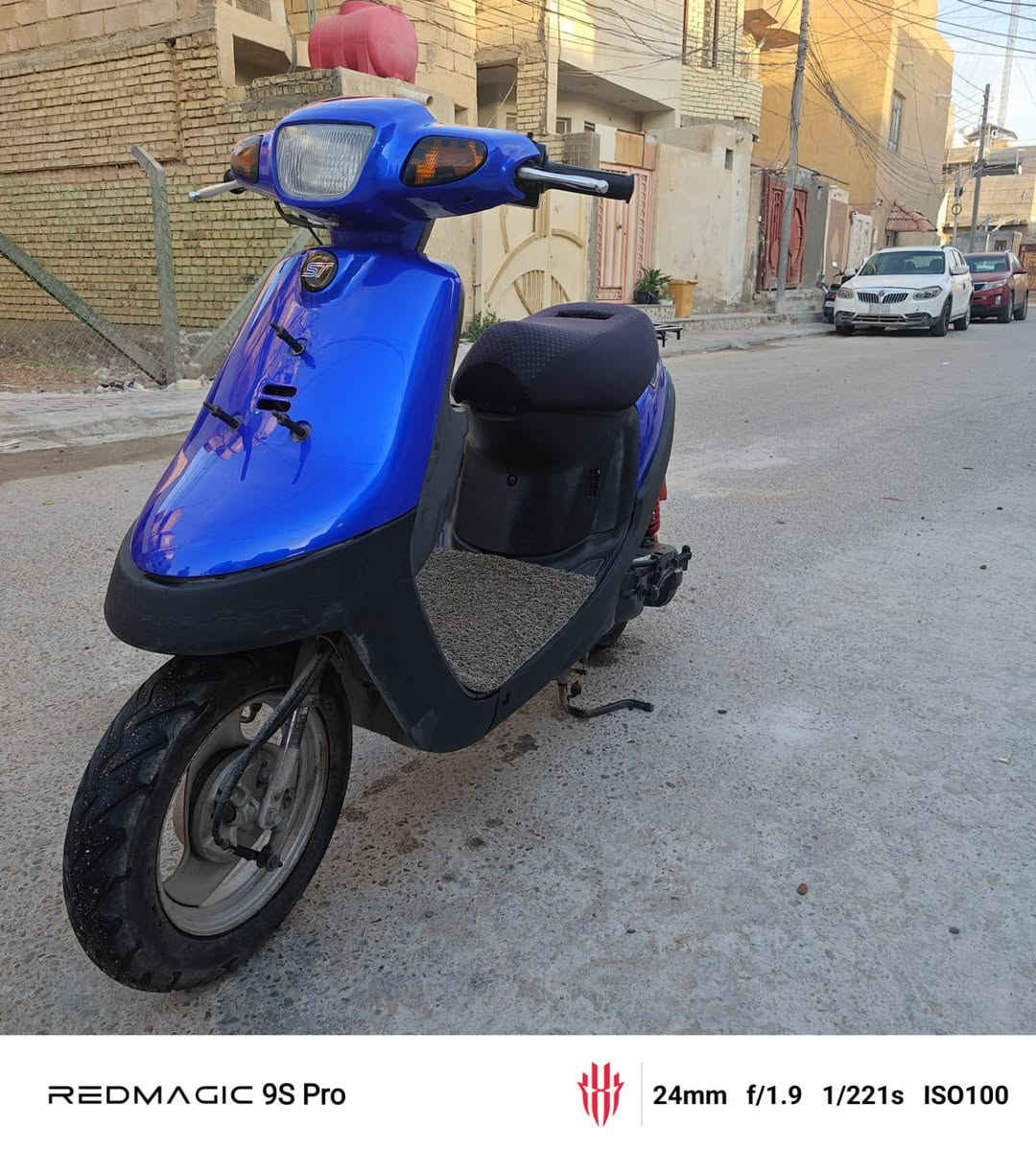 سلام عليكم بطه لبيع خطين جديده قبل شهر طالعه من المعرض خطين وليش خط واحد كابريتر رياضي كلجاتها رياضيه بس تنطيها شويه بانزين تعلك بيك كفاله من كلشي كفرها جان اسود جادر صبغته ازرك متغير دراجه نكرا سلف بكل وقت اشاير لايت حساس بريك كلها شغاله ربع ماذب عليها تايرات جدد جديده كلش الدراجه سعر 550وبيها مجال سبب البيع معتاز فلوس اريد اخذ مكينه اكبر مكاني حي القادسيه  فرعجامع الامام الحسن ***********اخوكم كرار تواصل واتساب علئ الرقم الموجود
لمعلومات المكينه بلاديه محد لاعب بيها مكينه جديده كلش تعلك بيك 💡
