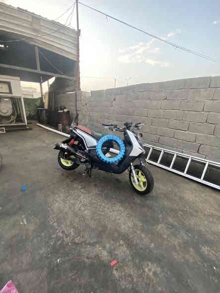 سكنس جبلي  
السلام عليكم سكنس جبلي كامله مكفوله عام بيها ملجات رياضي تشك الكاع بس الكلجات سعرهم450 من بره صالنصه رياضي كاتم اصليه بيها تزويدات خفيفه الدراجه شلعه ومعدل شرط تشك الكاع بل مشي المكينه مكفوله لا نضوح ولا تبخير ولا تنقيص جيب وياك شكو فيتر تعرفه الدراجه ما مفتوح بيها برغي السعر 1200 يعني مليون وميتين *********** موجود واتساب او اتصال فقط
