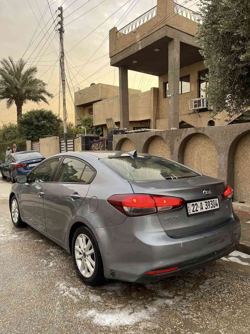 السونار اسفل المنشور⬇️👇🏻
فورتي2017 مكينه دوش 2000 
كير مكينه صدر تبريد تدفئه خير من الله 
سياره جاهزه منضومه غاز سياره جاهزه
صبغ قبق جنطه فقط👉🏻 بدون دواخل 
شواصي لغود مكفول. السعر 115$
سنويه وهزه جديده 
مكاني بغداد الدوره 
ورقمي ***********
