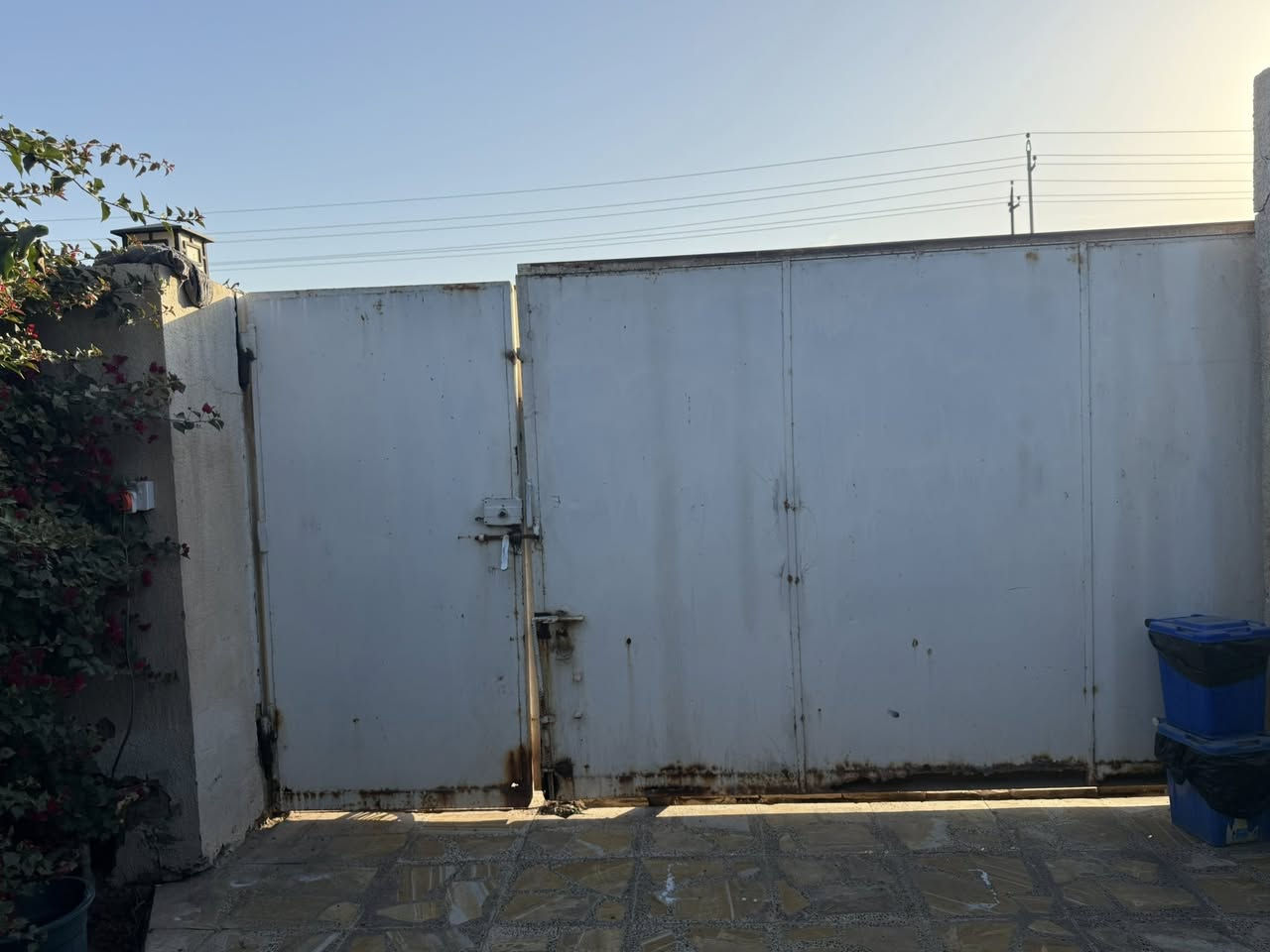 باب للبيع سلايد ***********
