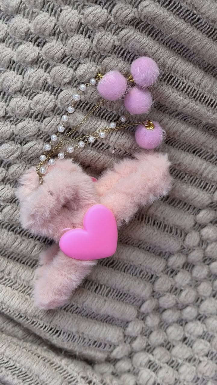 كماشة شعر نسائيه 🤍

بيبي العبيدي ❤️
لسنا الوحيدون لكننا الأفضل 🤍💯
زورونا في موقعنا الكائن : بابل - المحاويل - حي ١٧ - الشارع العريض ✅
 اوقات الدوام من ٩ صباحاً - ١١ ليلاً 
تشرفونا بكل وقت 
متوفر توصيل لحميع محافظات العراق 🤍🇮🇶
للأستفسار مراسلة الصفحه او واتساب 
*********** 
*********** 
🛑نعتذر عن الرد على التعليقات 🛑
