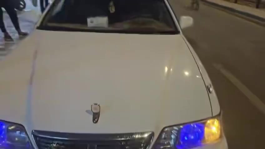سلام عليكم مارك الفينيه مكفوله كص وضربه قويه لسياره نقل فقط جاهزه من تبريد وتخم تاير وحداديه ولايت زنون وكير ومكينه شرط بلكارتون وتبريد ثلج وسنويه لل٢٧ سياره جاهزه ع اخر حبايه سعر ٥٠ وبيها مجال عنوان بصره ***********
