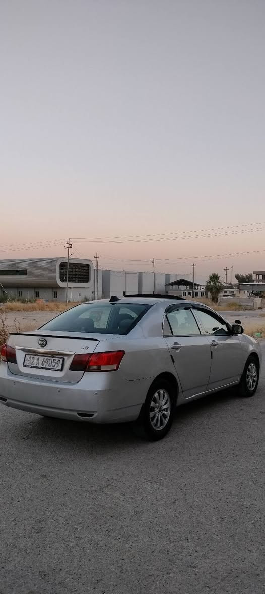 BYD G3 2013
بأسمي صاحبه الشرعي لا بيها صبغ ولا بيها تبديل قطع على وضع الشركه
السعر60 وبيها مجال
***********
