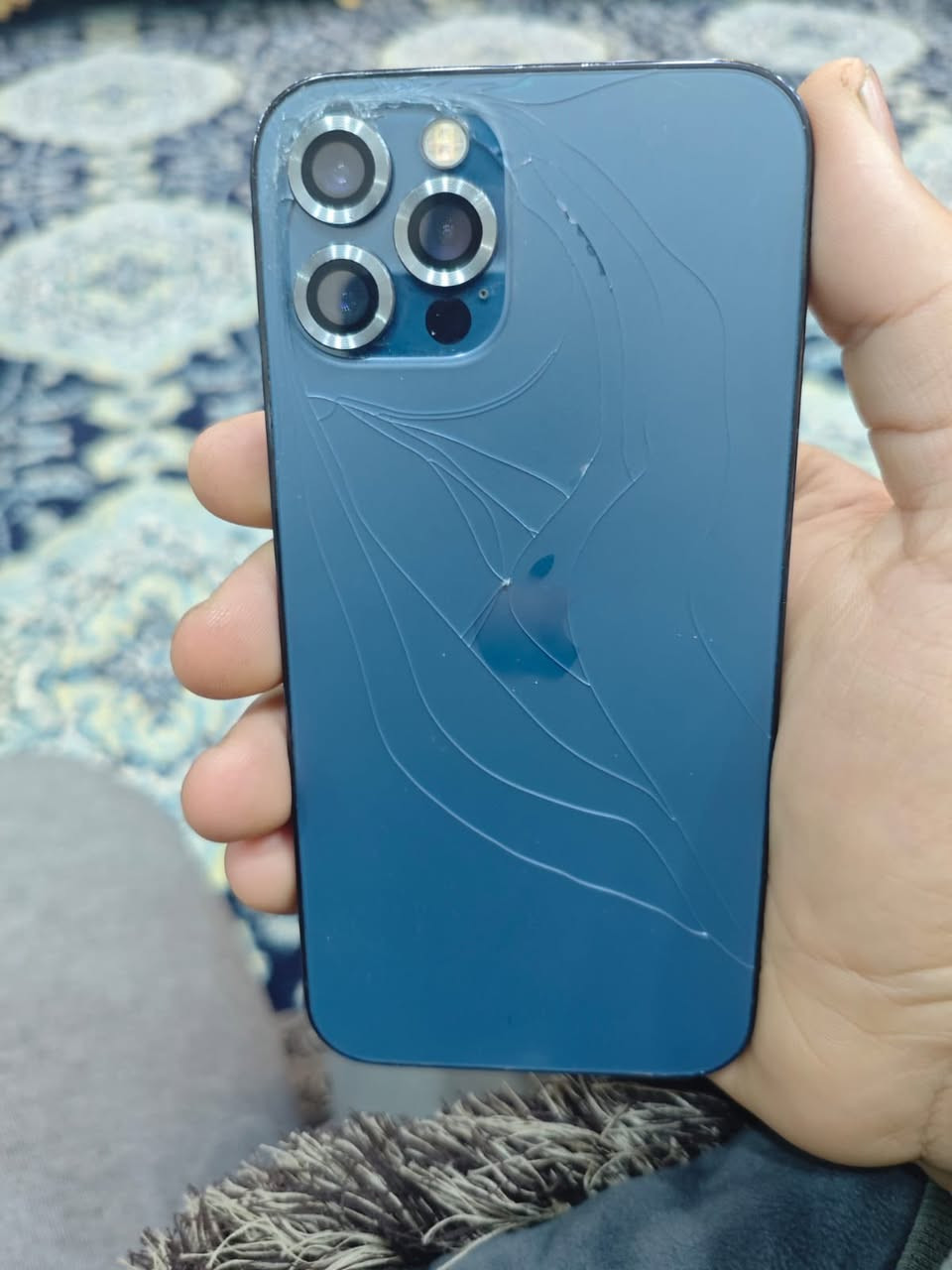 ايفون 12 برو فقط للبيع ذاكره 128 بطاريه 80 نضيف بس السماعه الفوك منضفيها  ما مبدل شي للبيع ب350 او مراوس


**إذا كنت صاحب هذا الإعلان وتريد حذفه لأي سبب، رجاءا أرسل رسالة إلى الدعم الفني**