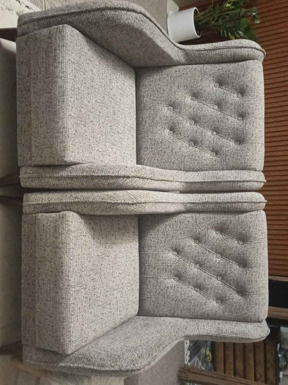 تخم قنفات 7مقاعدنضيف كلش 6كوشات صار 3اشهر مستخدم مكان بغداد زيونة ***********
