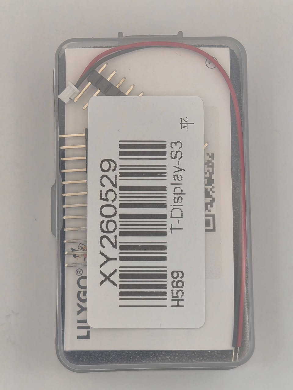 🚀 LILYGO T-Display S3 الأصلية وصلت الآن!
لوحة احترافية تجمع بين قوة ESP32-S3 وشاشة ملونة مدمجة، لتطوير المشاريع المتقدمة بسهولة.

📦 الكمية المتوفرة: قطعتان فقط
💰 سعر منافس لفترة محدودة

🔥 أهم المشاريع التي يمكن تنفيذها

✅ واجهات HMI صناعية احترافية
✅ أنظمة المنزل الذكي (IoT)
✅ روبوتات وأنظمة تحكم لاسلكية
✅ Dashboards وشاشات عرض البيانات
✅ أجهزة مراقبة الحساسات والبيانات لحظياً
✅ تطبيقات الذكاء الاصطناعي وإنترنت الأشياء

🛡️ مثالية لمهندسي الأمن السيبراني

يمكن استخدام اللوحة لتطوير أدوات تعليمية واختبارية داخل البيئات المصرح بها، مثل:

🔹 Wi-Fi Scanner لتحليل الشبكات اللاسلكية
🔹 Network Intruder Watch لمراقبة الأجهزة المتصلة بالشبكة
🔹 Wi-Fi Packet Monitor لتحليل حركة الشبكة بشكل تعليمي
🔹 Dashboard لمراقبة حالة الشبكة والأجهزة المتصلة
🔹 Portable Network Analyzer لفحص معلومات الشبكات أثناء التنقل
🔹 Wi-Fi Penetration Testing Lab لبناء مختبر تدريبي محمول لتعلم واختبار أمن الشبكات بشكل قانوني

💻 خيارات البرمجة

✔ Arduino IDE
✔ PlatformIO (Visual Studio Code)
✔ ESP-IDF الرسمي من Espressif
✔ LVGL لتصميم واجهات رسومية احترافية
✔ MicroPython

⚙️ أهم المواصفات

🔹 معالج ESP32-S3R8 ثنائي النواة بسرعة تصل إلى 240MHz
🔹 8MB PSRAM لتشغيل المشاريع الكبيرة والواجهات الرسومية
🔹 اتصال Wi-Fi + Bluetooth 5 BLE
🔹 شاشة TFT ملونة 1.9 إنج بدقة 170×320
🔹 منفذ USB Type-C
🔹 استهلاك طاقة منخفض
🔹 دعم كامل لمكتبات ESP32 وLVGL

⭐ لماذا تختار هذه اللوحة؟

✔ شاشة مدمجة توفر عليك شراء شاشة خارجية.
✔ أداء قوي وذاكرة كبيرة للمشاريع الاحترافية.
✔ مثالية لتطبيقات إنترنت الأشياء والأمن السيبراني والواجهات الرسومية.
✔ دعم واسع من مجتمع المطورين مع آلاف المشاريع والأمثلة الجاهزة.

🔥 إذا كنت تبحث عن لوحة واحدة تجمع الأداء، الشاشة، والاحترافية... فهذه هي الخيار الذي سيختصر عليك الوقت والتكلفة!

📩 الكمية محدودة (قطعتان فقط)... احجزها الآن قبل نفادها.

#LILYGO #TDisplayS3 #ESP32S3 #Arduino #LVGL #IoT #CyberSecurity #WiFi #Programming #EmbeddedSystems #Electronics


**إذا كنت صاحب هذا الإعلان وتريد حذفه لأي سبب، رجاءا أرسل رسالة إلى الدعم الفني**