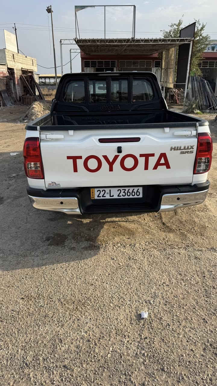 هايلوكس موديل 2025 كويتي ماشيه 1700 ك عل وضع شركه مكفوله كفاله عامه مكاني بغداد 
السعر 305 يعني 3 دفتر و5  
غير متوجد عل نت 
***********
