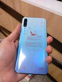 هواوي Y9s • ١٢٨ جيجا ٦ رام • كاميرا سلفي منبثقة