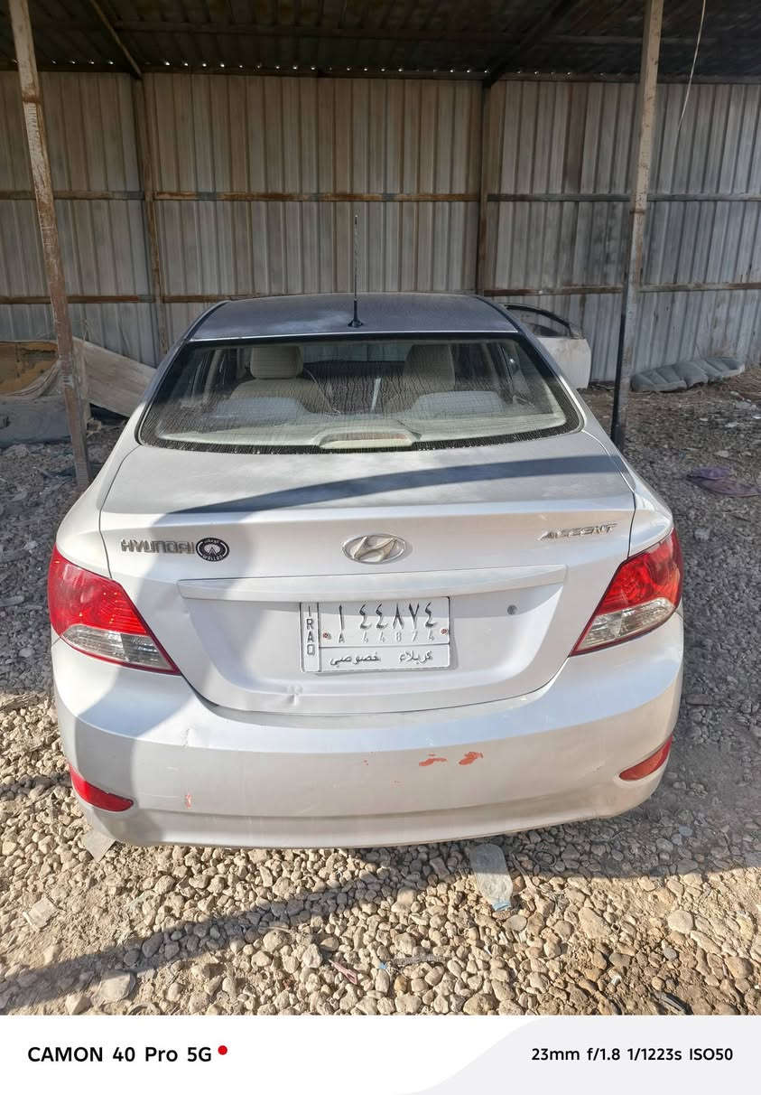 سلام عليكم  اكسنت موديل 13 رقم كربلاء خليجي مكينه 1600 سياره بها 4 قطع صبغ بدون دواخل
جاهزه كير مكينه حداديه تبريد تخم تاير كله جديد  السعر 80 وبيه مجال بسيط مكاني بابل مكلف بالنشر
‏‪0787 432 5941‬‏
