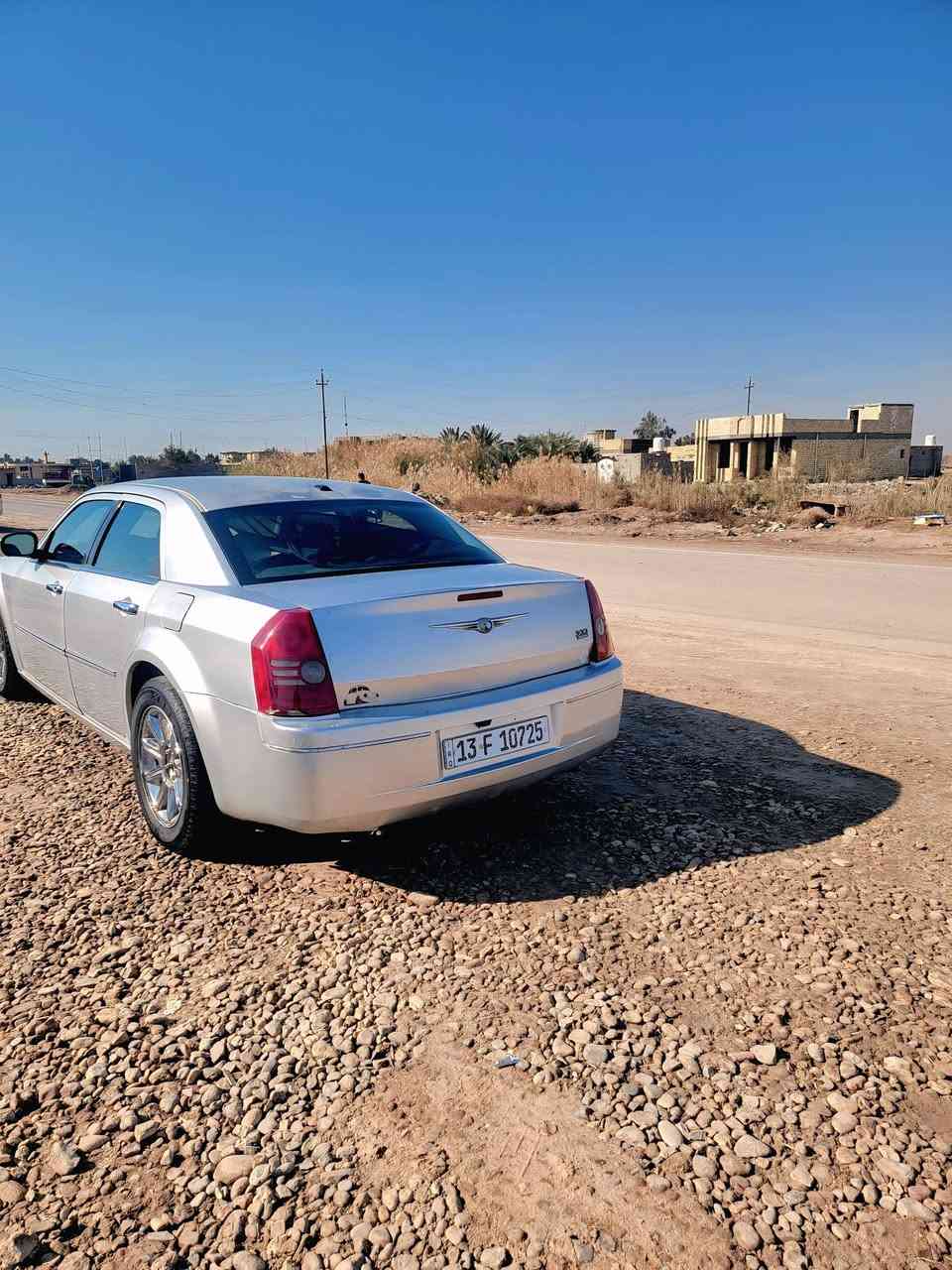 اوباما 2010اصل سياره جاهزه م̷ـــِْن كلشي سياره بيه بس رشات صبغ 3قطع جراد  بدون حادث وارد كندي رقم انكليزي ميسان واي استفسار علئ الرقم ***********سعر 115وبيه مجال

