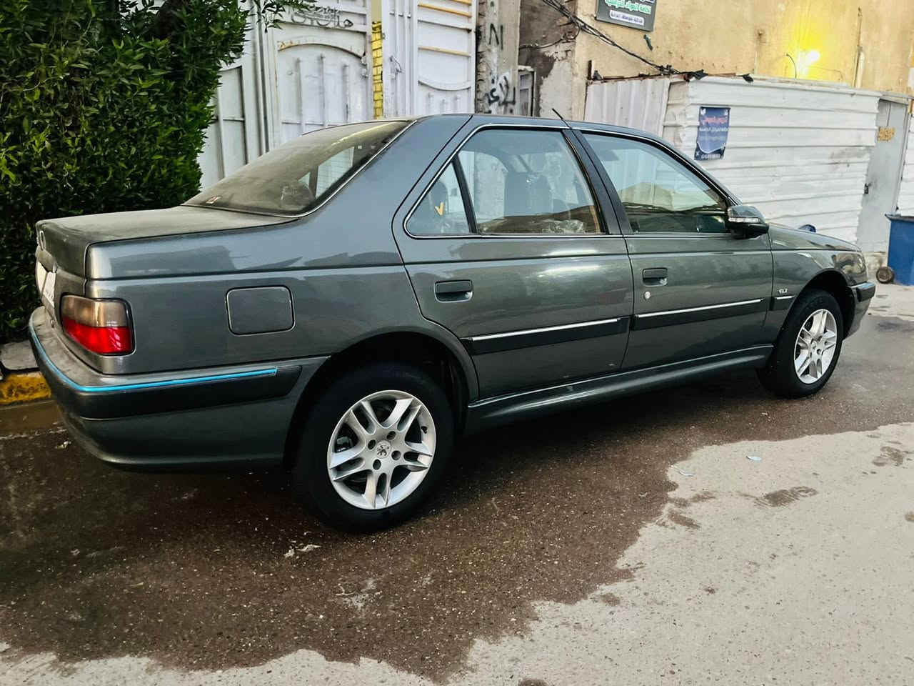 سلام عليكم بيجو بارص مديل 24 ستلام 25 على وضع الشركه مكفوله عامه ماشيه 20 الف بعدهاا بضمان الشركه مكاني بغداد الشعله الشراي بي خير ويدلل ***********
