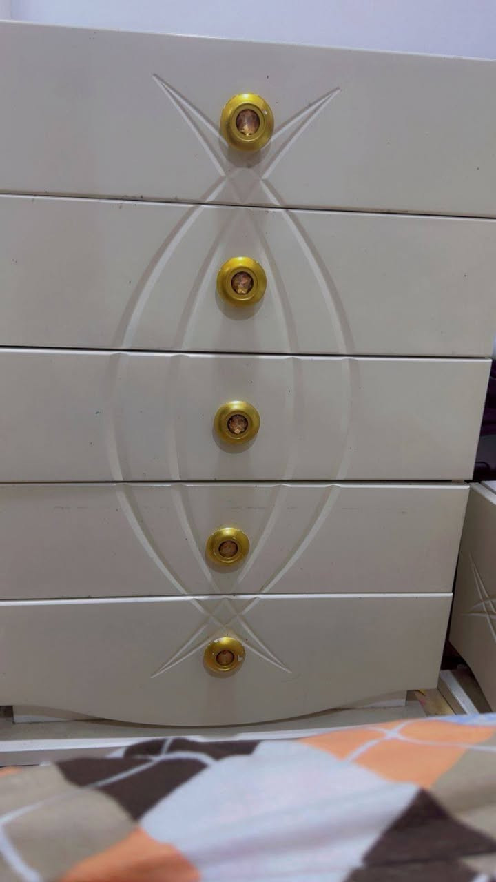 غرفه تركيه ١٠ قطع مابيها أضرار المكان الطوبجي ٦٠٠ الف وبيها مجال


**إذا كنت صاحب هذا الإعلان وتريد حذفه لأي سبب، رجاءا أرسل رسالة إلى الدعم الفني**