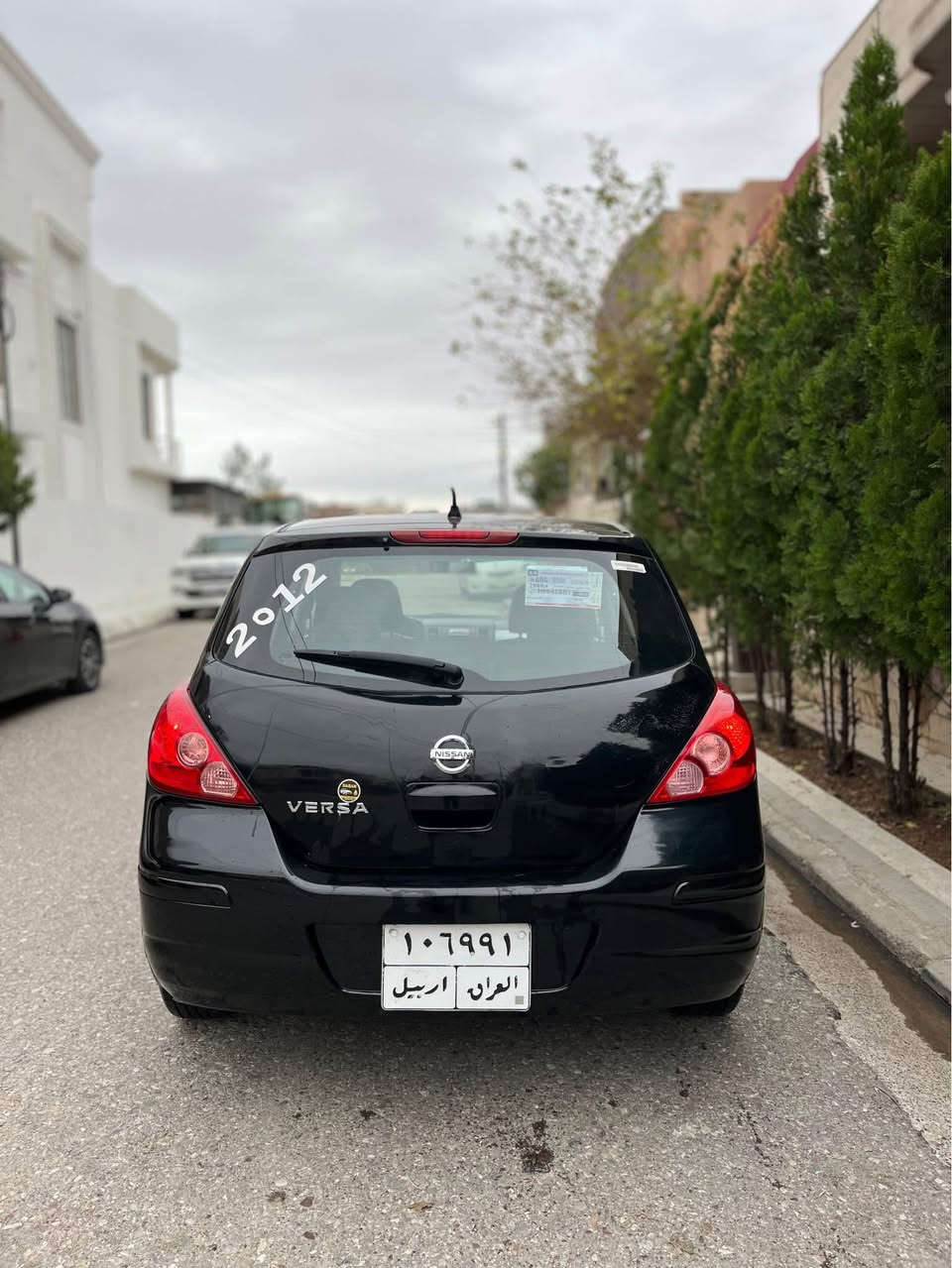 نیسان ڤێرسا مودیل ٢٠١٢ 
گێر و مەکینەو تەبرید بەشەرت
سەیارەکە ٣ پارچەو نیوی بۆیاخە
جەمپەکی خەفیفی پێشی هەیە
بەس بەدەنەی گرتیە 
بەناو کردن بەشەرت
سەیارەکە دینار مەسروفی تێدا نیە
هەموو گیانی بەشەرت
٤تایەی تازەیە
زۆر توندو تۆڵە

سعری ٧٨$ وەرەقە
*********** واتساب 
*********** واتساب 
شوێن هەولێر أربيل, العراق
