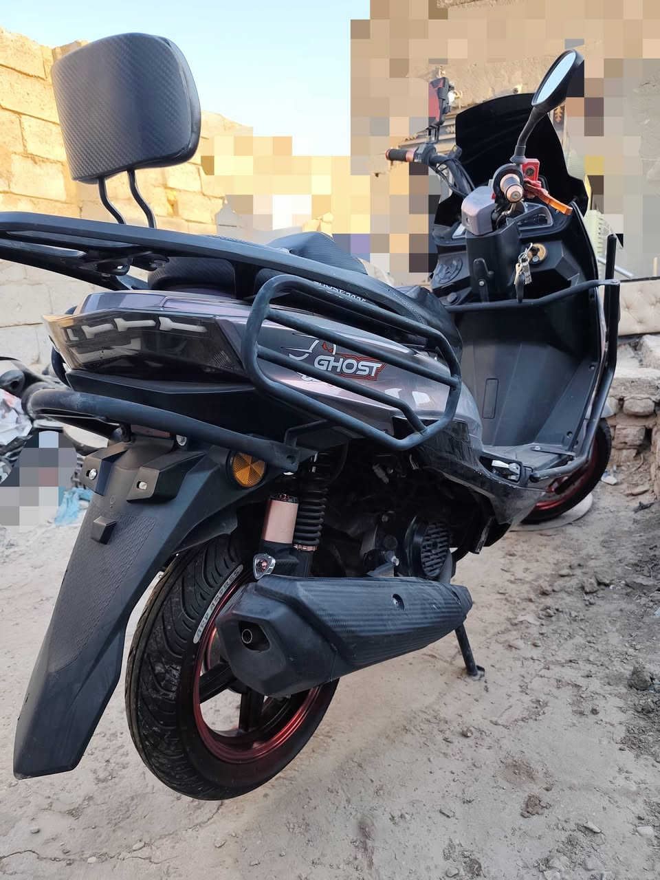 دراجة GHOST(سترونگ)  للبيع  50cc موديل 2025 نظيفه جدا  ما داخله تصليح  إستخدام قليل .لمعرفة السعر الإتصال على الواتس اب ***********
