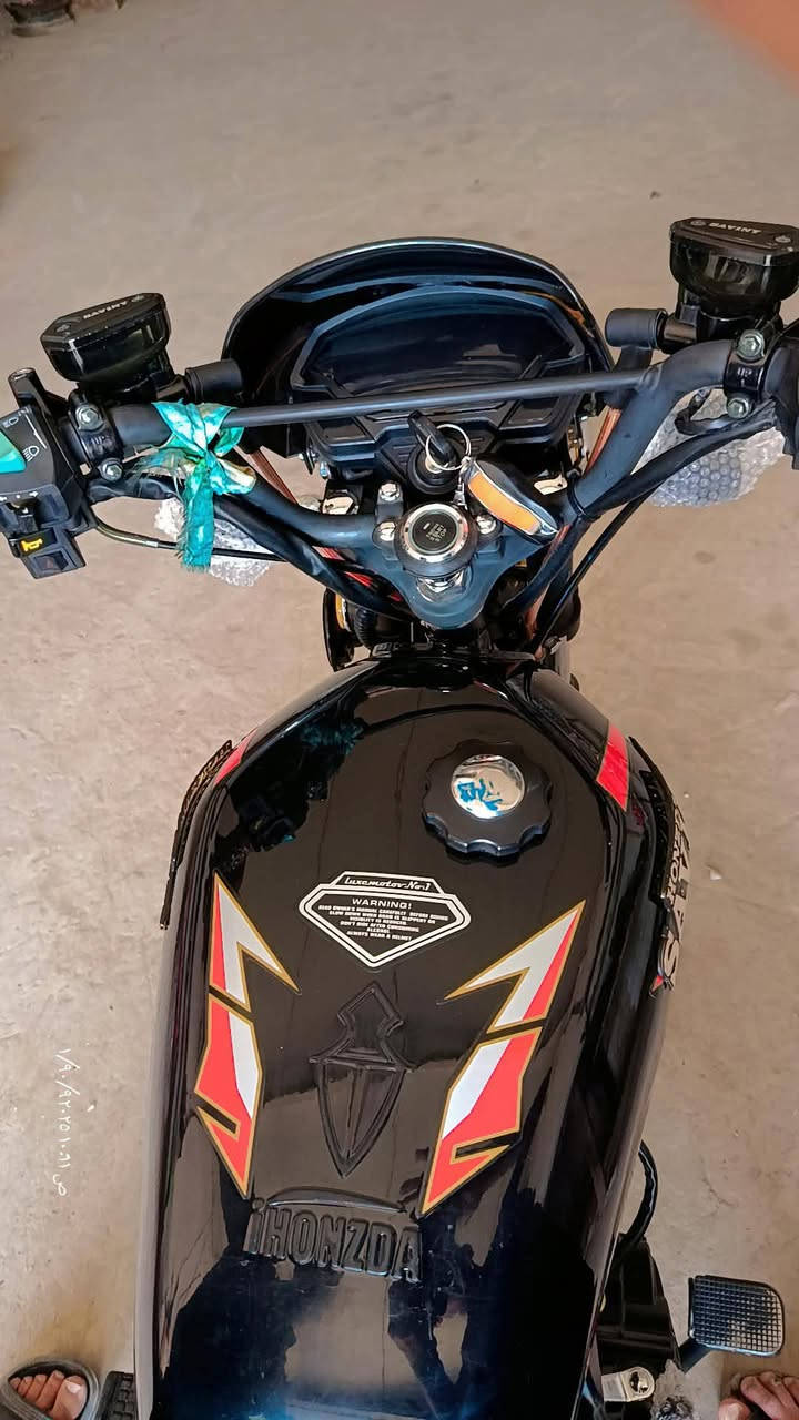 سلام عليكم  دراجه سافان للبيع  موديل 
2025  اتصال ***********
