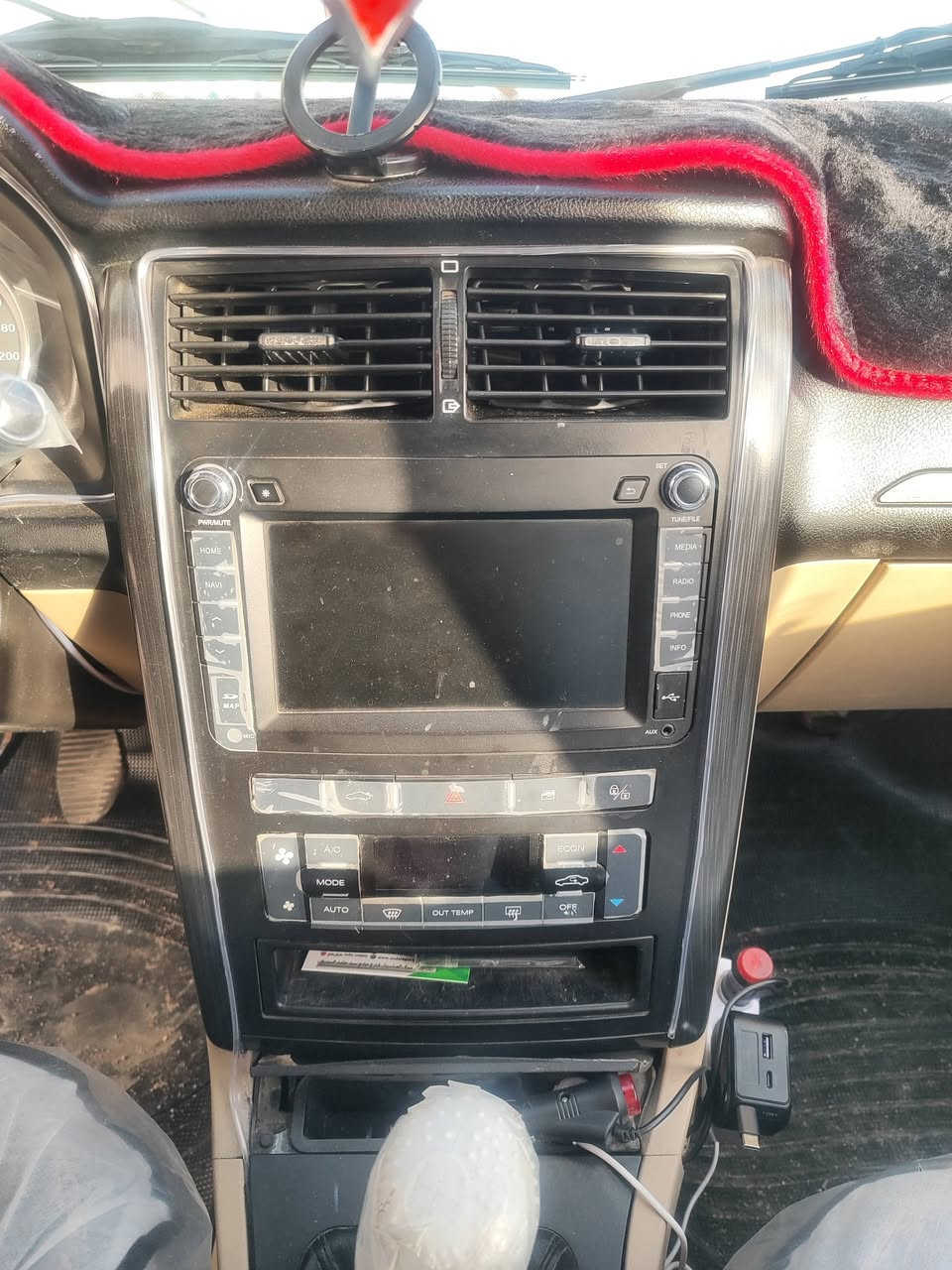 ذي قار    اقصاد باقي سنتين وتصير حره تحويل كفاله عامه مكينه مبدل كازكيت سبب الحماوه الراديتر موصفات ..حساس خلفي كامره خلفيه شاشه كبير بلاد اشير بل مري دسكات امامي خلفي تخم تاير جديد تبريد ثلج السياره مابيها اي نفص جهازه للعمل نشرات محطيه العنوان بصره مقبيل صناعة حمدان داخل مجمع الملاك للبضائع الكوريه   للستفسار *********** السعر 68
