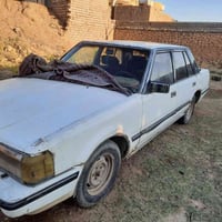 سياره سوبر ٨٥ يحتاجلها تبديل بس كور السعر ١٧ وبيها مجال شي قليل للتواص...