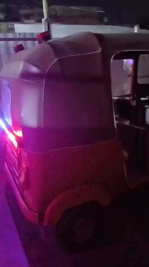 تكتك موديل 2018
اوراق كاملة 
السعر ٥ ملايين
التكتك كاملة مابيهة اي نقص
***********
العنوان بغداد جزيرة بغداد السياحية
