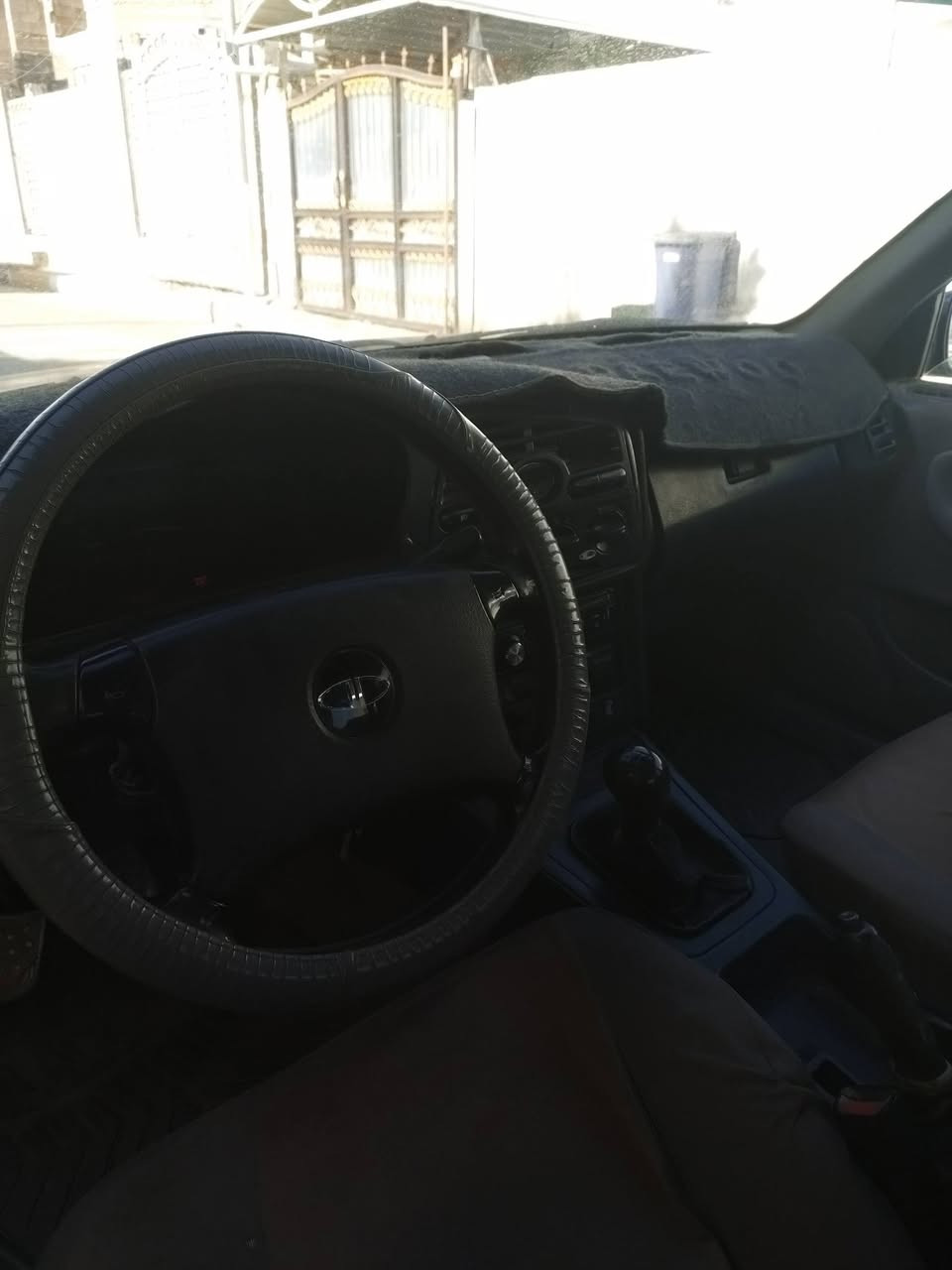 للبيع
سيارة دايو برنس فراشة موديل 96 رقم انكليزي 
السعر 23 بيها مجال للاستفسار للاتصال على الرقم ***********
