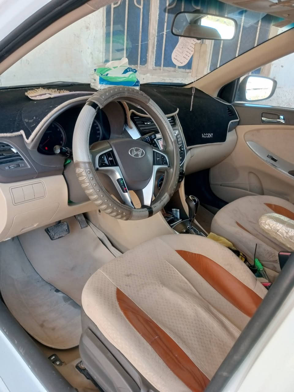 سلام عليكم اكسنت مديل 12فول مواصفات عده البصمه  بيه قطعه وحده شرط رقم كربلاء  مكاني كربلاء طويريج شراي ينتصل  ‏‪***********‬‏
