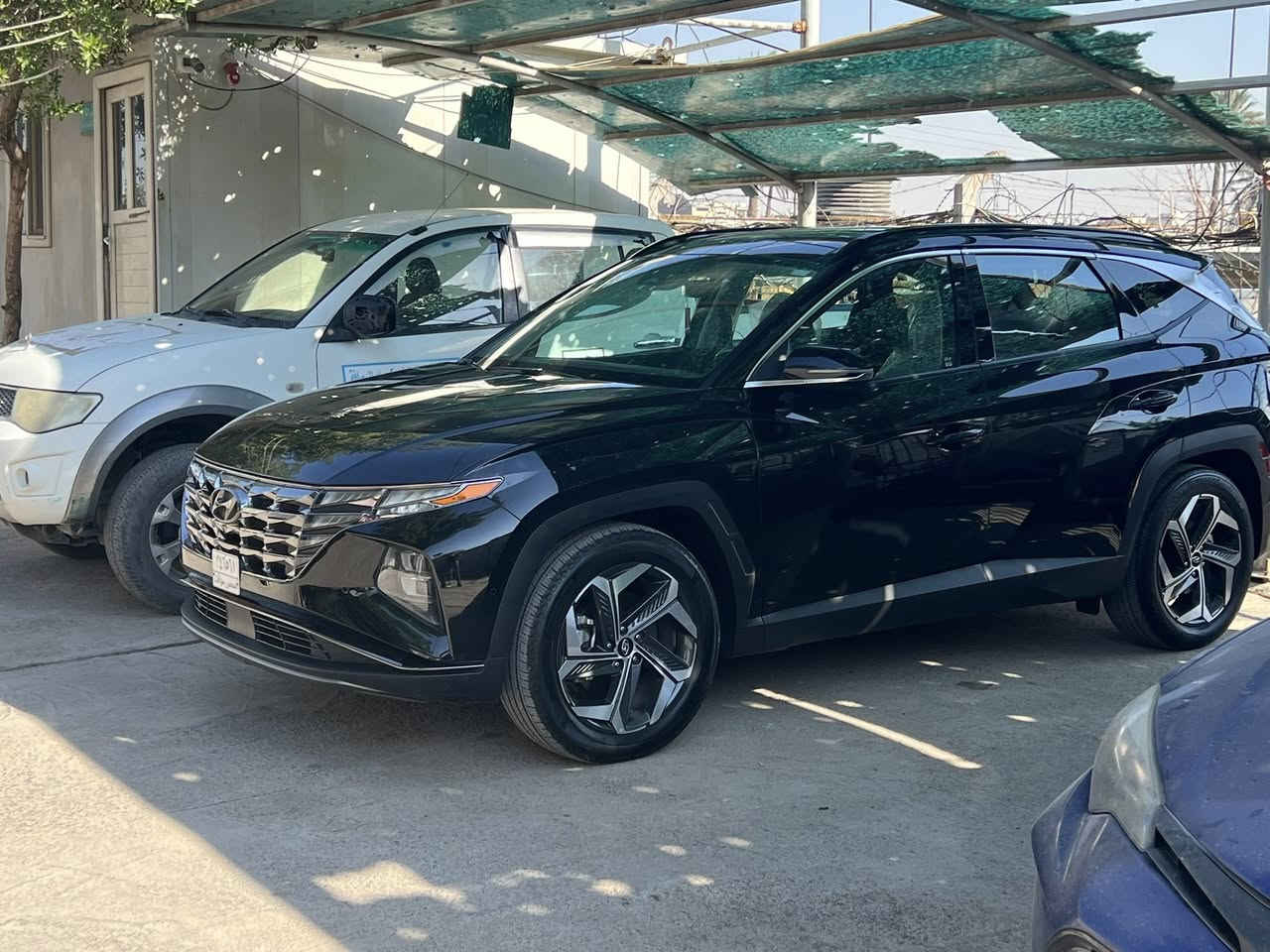 توسان لمتد vip 1/1 اعلى فئة 2023
وارد امريكي حادثه ربع البنيد وخشم جوملغ 

بنيد تبدل بلادي وخشم جوملغ بارد وبيه بارد بل باب الصدر وباب خلف صدر هم بي بارد شويه سياره جديده رقم بغداد الإنكليزي وبسمي تحويل مباشر

1- بصمه + بصمه ابواب لمس

2- بانوراما 

3-كيج الكتروني متغير 

4- ( كاميرات عدد 5 ) 360 درجة

5-كير دكمه 

6-نقط عمياء

7-رادارات امامي خلفي جانبي

8-قيادة الية 

9- تتقدم للامام وللخلف ب بصمه

10-هندبريك بصمه

11-كشنات جلد 

12-كشنات كهرب

13-كشنات خزن ميموري

14-كشنات تبريد وتدفئه امامي خلفي وتدفئه استيرن

15-بك لايت لد

16- لايت لد + زينون

17- شاشة كبيرة لمس

18- تثبيت سرعة

19- من تشغل اشارة يقلب الكيج كامره

20- شارة جانبيه

21- ويل كب كبير كروم

22-تحديد مسار 

23-صندوق كهربائي

24- فول تحكمات ستيرن

25-تبريد لمس

26- السماعات شركة BOSE

26- شحن وايرلس

27-نظام gps خرائط

28- شفتات كير ب ستيرن

29- حساسات امامي خلفي

30 - تشغيل عن بعد 

31 - اوتو بارك 

32 - المرايه الوسطيه (اوتو دم ) يعني الي وراك مشغل عالي المرايه اوتماتيكي اصير سوده 

33 - مود ادرايف ( اقتصادي - سمارت - سوبر - وثلجي )

35 - نظام نزول منحدرات 

36 - نظام اضاءه داخليه لدات متغير الالوان ( الون الي تريده موجود )

38 - تبريد قطعتين امامي خلفي 

39  داخل جلد ابيض 

40 - ماشيه 29,520 الف ميل 

السعر 22,000 يعني بدفترين وعشرين وبيه مجال 

مكان سيارة بغداد  البنوك 

  

***********
