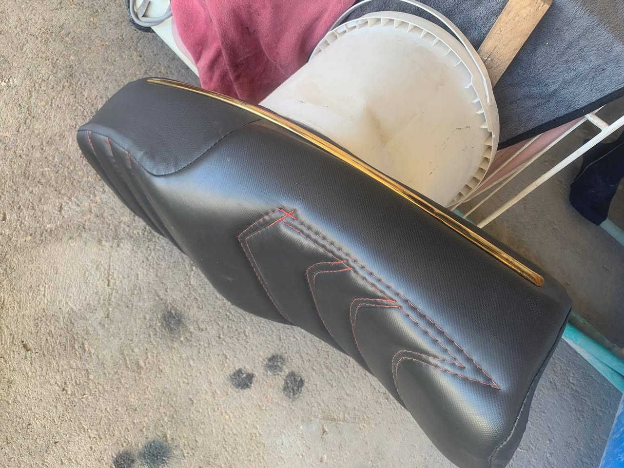 سلام عليكم غراض نامه لبيع كزوز ابو نجمه صوته حلو و كشن جديد نضيف كلش و عربانه وتانكي وسكان ل يريدهن بخدمته مكاني ناصريه مركز ***********
