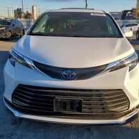 تويوتا سيينا • ٢٠٢٥ • مزاد الموصل