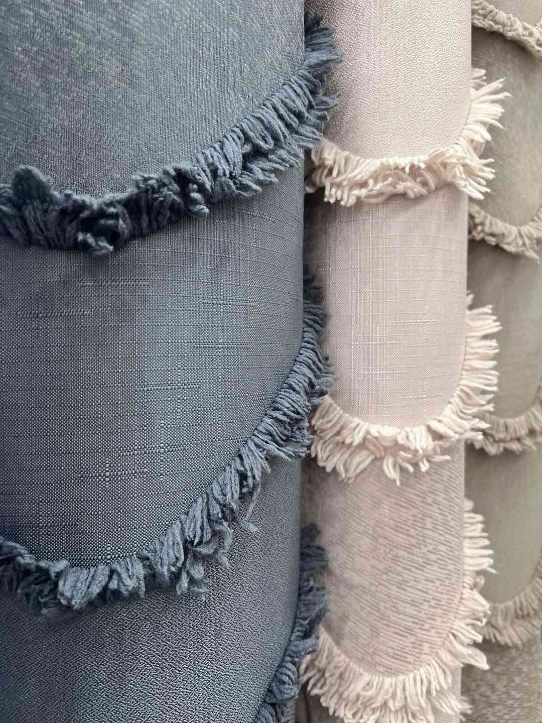 السلام عليكم زبائننا الكرام ❤️ 
 
اليوم وصلت ستائر بوهيمي الخامة الثقيلة  الكثافة العالية والبارزة حلقات فضي ستل ستيل

العرض: 4 م
الطول: 3 م

السعر: 24,000  د.ع

 الالوان:  6 موضحة داخل الصور


**إذا كنت صاحب هذا الإعلان وتريد حذفه لأي سبب، رجاءا أرسل رسالة إلى الدعم الفني**