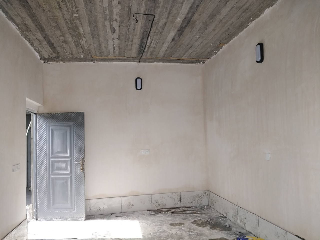 اصطه تسيس كهربا عام شقل هندسي درج أوله ربط نقاط ربط عامود وبسعر مناسب 
***********
