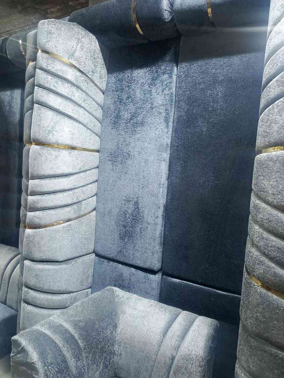 جواوين سعر مناسب جديد ما مستخدم اللي حاط يدخل خاص موجود عندنا بالاقساط ونقد استفسار على***********
