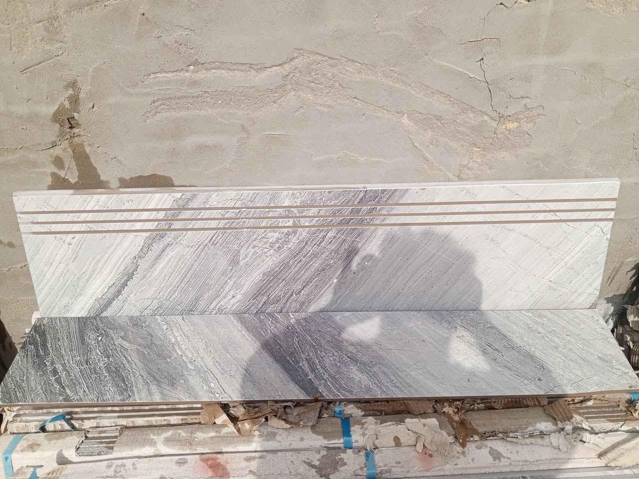 السلام عليكم هذول بايه ومرايه مالت درج 3 الوان البايه كامله ع 4 ونص كميه بيهم خير من الله‏‪***********‬‏
