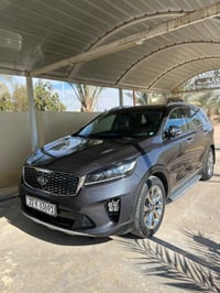 سورنتو ٢٠٢٠ • جي تي لاين • ٦ سلندر