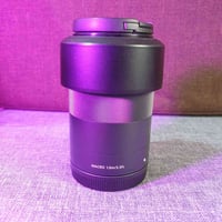 للبيع عدسة كانون للفئة M  EF-M 55-200MM  النظافة 100%  ( بدون علبة ......