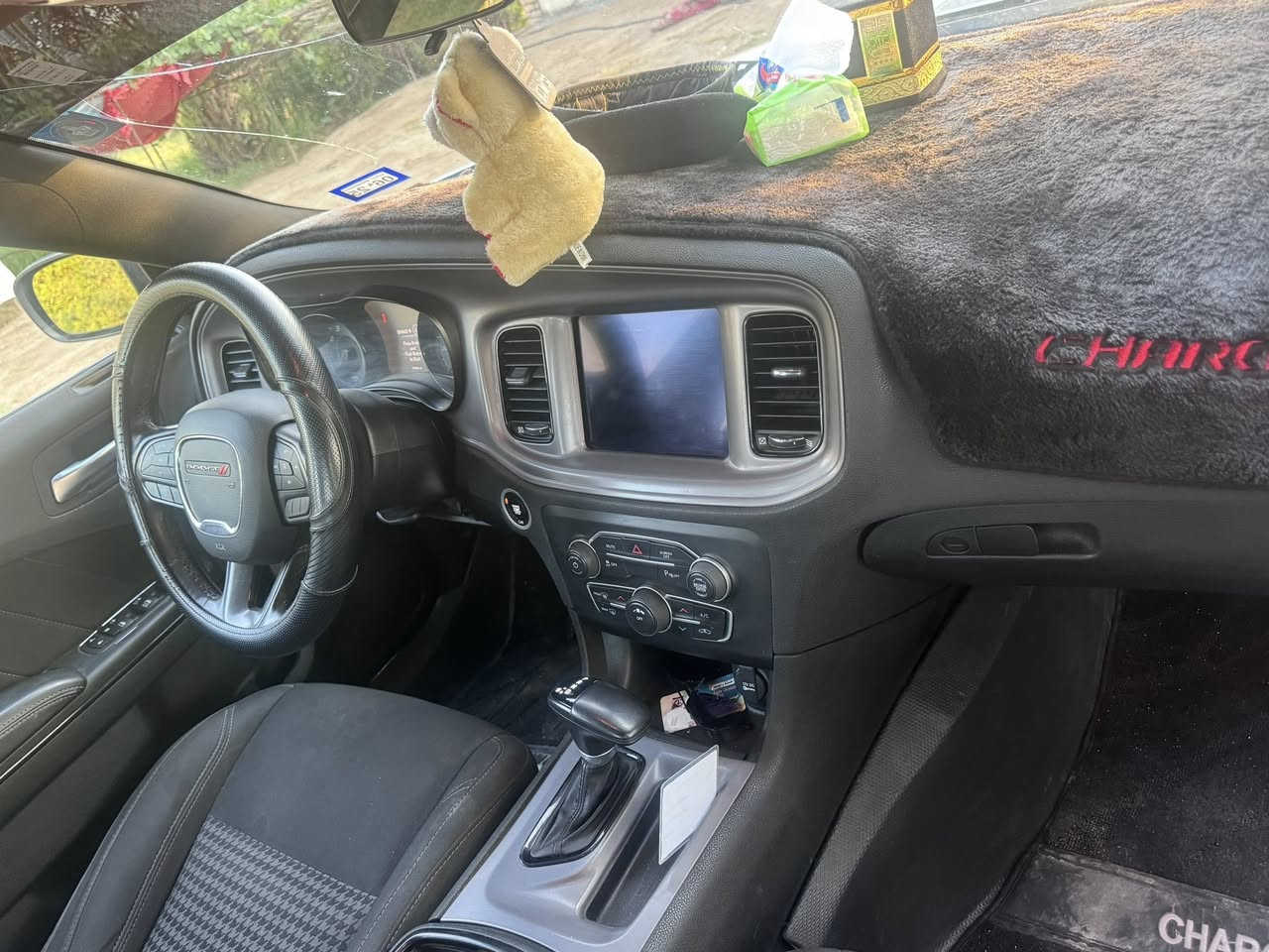 السلام عليكم 
جارجر موديل ٢٣ كفاله من الصبغ  
Sxt  رقم بغداد باسمي 
للاستفسار اتصل ***********
***********

