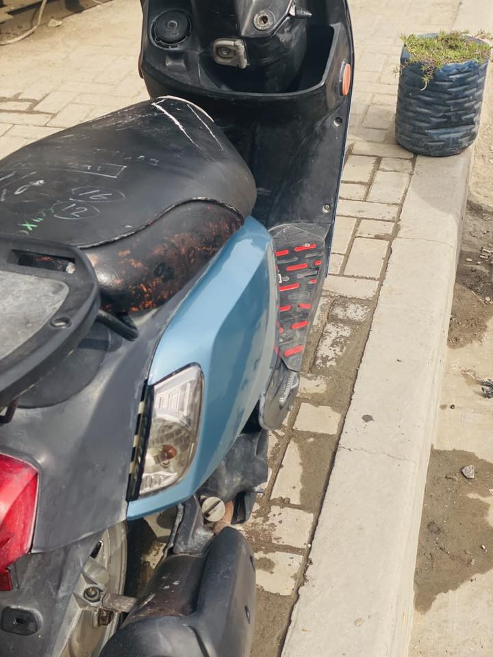 سلام عليكم بوليس مسطره البيع موديل 2013 الدراجه كامله مابيهة اي نقص شلعه ومعدل اتخبل الدراجه مصبوغه نفس الونهة جماليه فقط مكينه ما مفتوحه السعر مليون وبيهة مجال مكاني بابل  الشراي التصال على الرقم ***********
