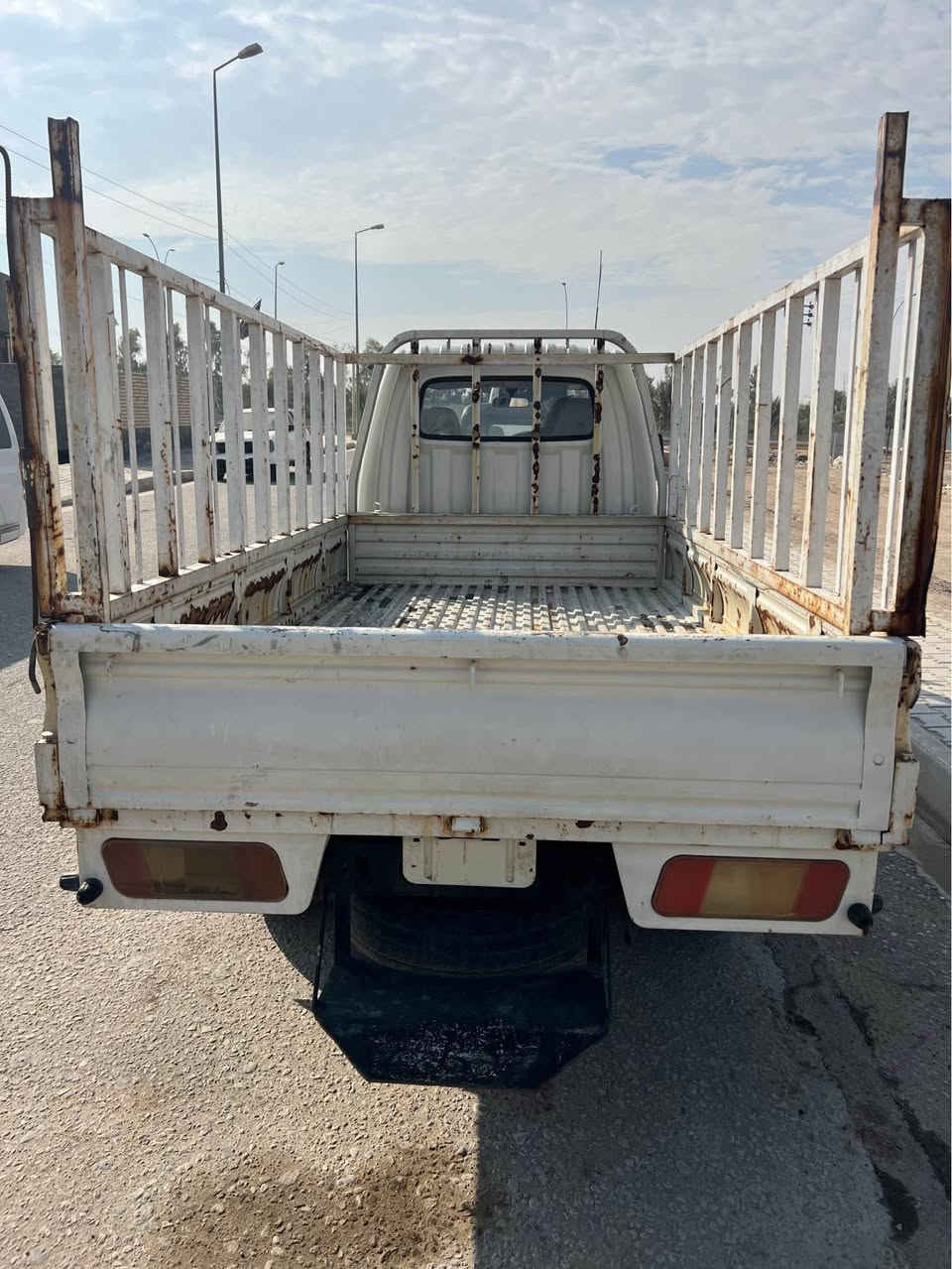 سلام عليكم
فتون 2013 تك فحل كاز مزاد وزارة داخليه كير ومكينه كفاله بيه كتاب رسمي تمشي بيه وين متريد اسويلك وكاله بيه ام باركود الك حق انته ترقمه 
معفيه كمرك وظريبه ورقم بس رسوم رقم 
سعره ب65
مكان سياره كربلاء 
*********** كربلاء, العراق
