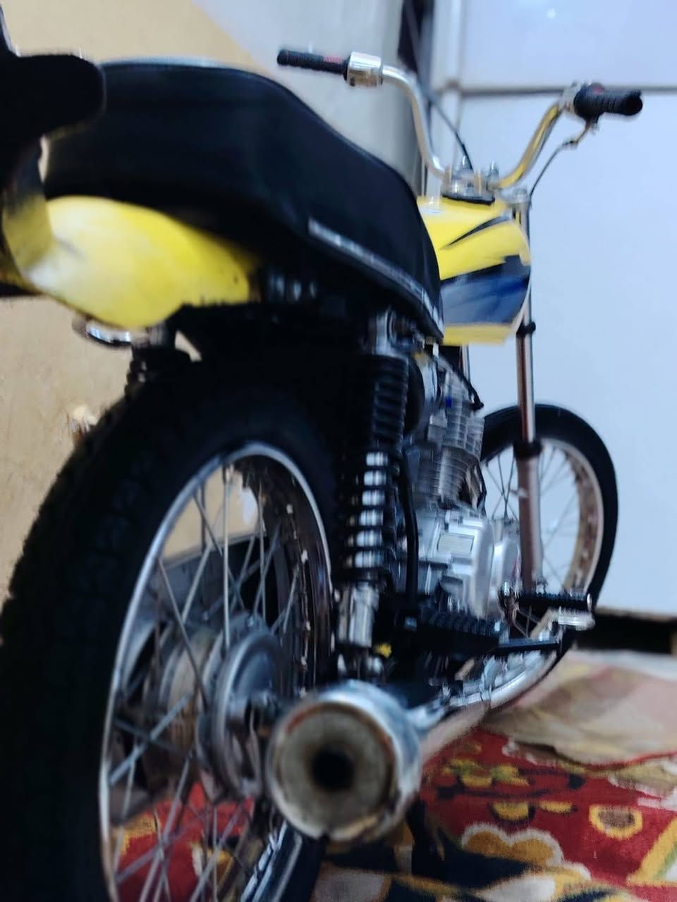 سلام عليكم عليكم شباب دراجه البيع صاله شهرين من معمره بدون مكفوله كفاله عامه سعر٧٠٠وبي مجال موشراي لايتعبنه ***********
