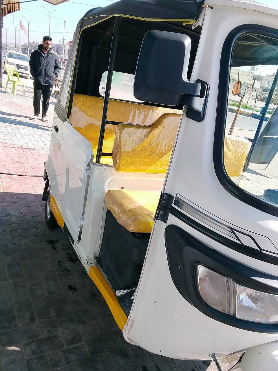 تكتك للبيع موديل 22  رقم كربلاء سنوية نكليزي  تحويل مباشر كفاله عامه ماعده طخة يم بك لايت وضحة بصور مكينه مكفولة تكتك جاهزة 

مكاني كربلاء  ***********
