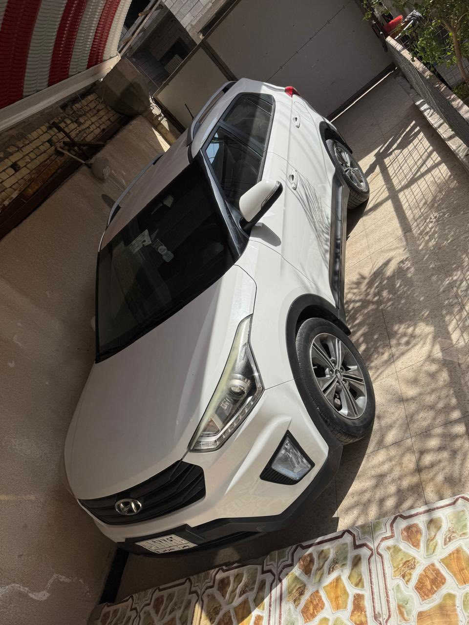 يالله ( مكلف بالنشر )
هونداي كريتا موديل ٢٠١٧ خليجي شركة العامه للسيارات 5 راكب ماشية ٩٠ كيلو محرك ١٦٠٠ تبريد قطعتين السنوية جديده ٢٠٢٧ تحويل مباشر بيها صبغ اثر شخط ستوته بيبان ثنين و جاملغ الخلفي فقط وبيها صبغ بالصندوك كلش قليل السياره كلش جديده مكينه كير حداده بالجيس تخم تاير نضيف 

السعر  ( ١٢٧ وبيها مجال ) أو مراوس بصالون 
مكان ابو الخصيب مهيجران 
الاستفسار ***********
